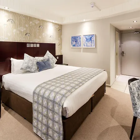Mercure Parkway Отель Лидс