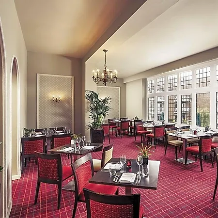 Mercure Parkway 3*