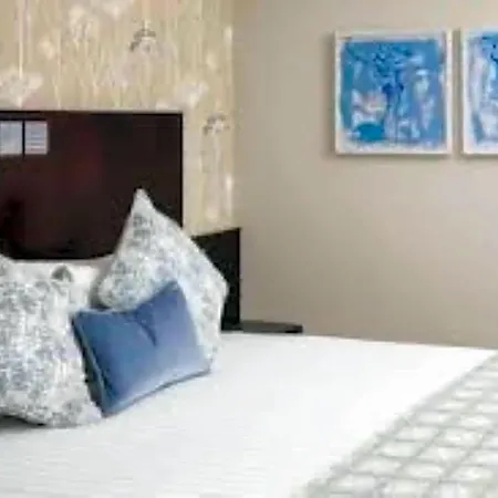 Hotel Mercure Parkway 3*