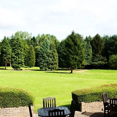 Mercure Leeds Parkway Hotel