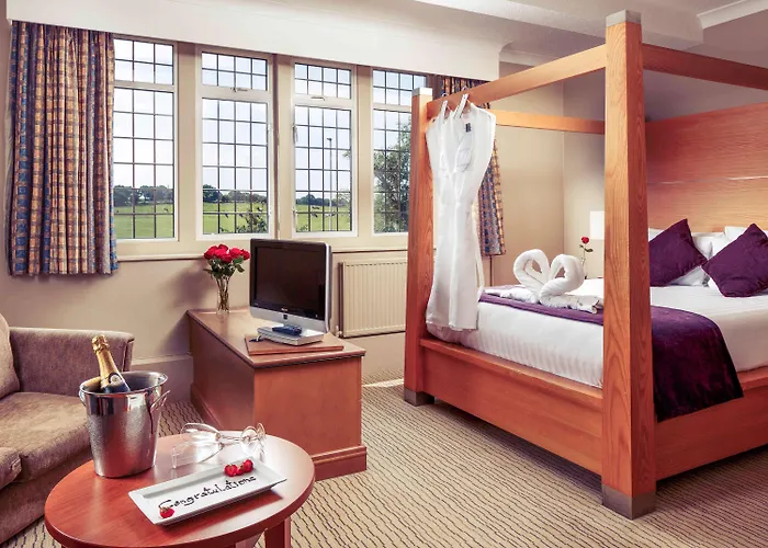 Mercure Parkway Hotel