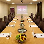 Mercure Parkway ليدز