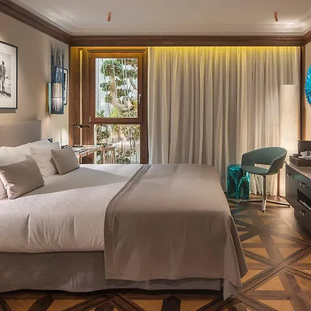 Mercure Parkway Hotel 3*