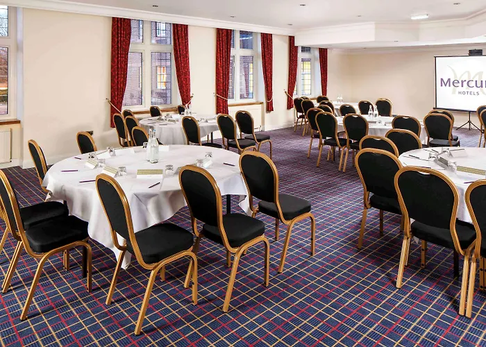 Hotel Mercure Parkway 3*